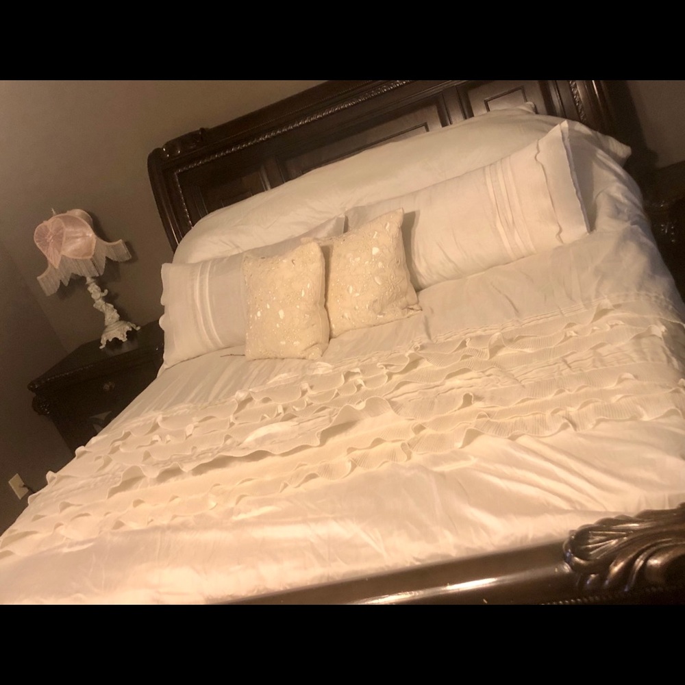 Lush Decor Comforter set